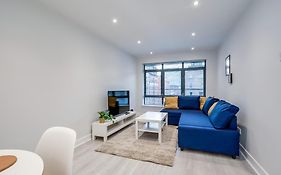 Belfast City Apartment With Free Parking!