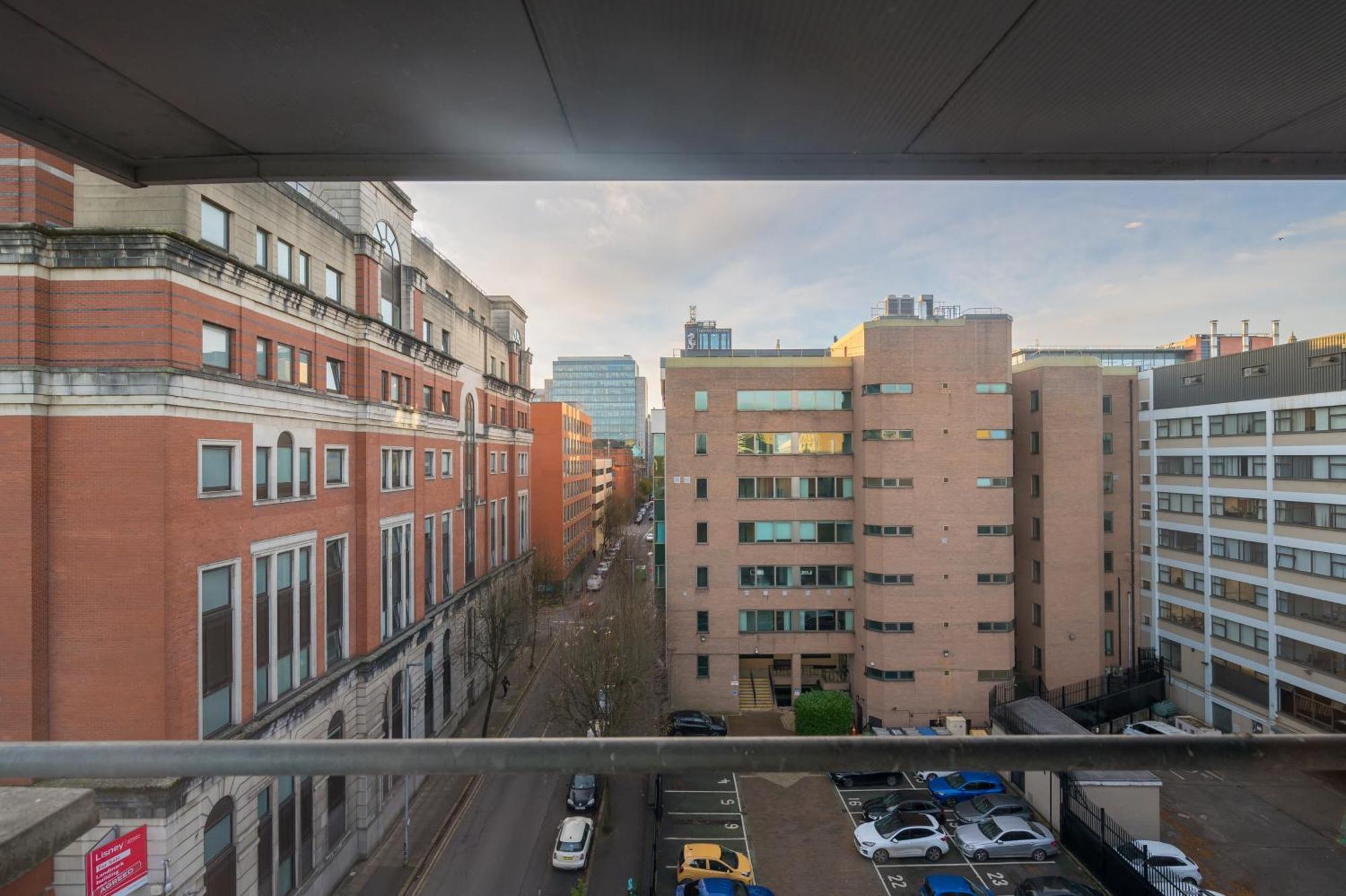 Belfast City Apartment With Free Parking! Exterior photo