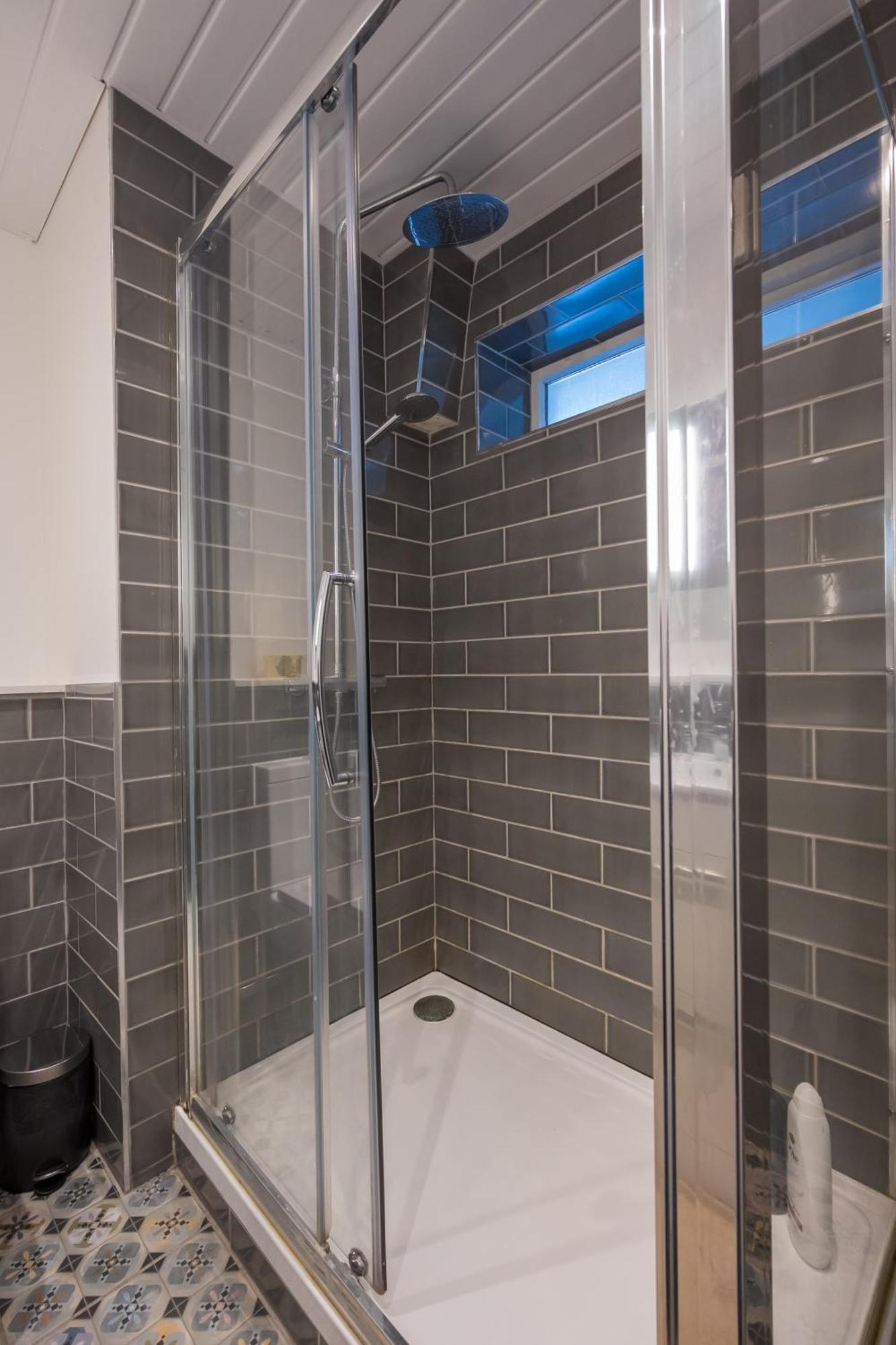 Belfast City Apartment With Free Parking! Exterior photo